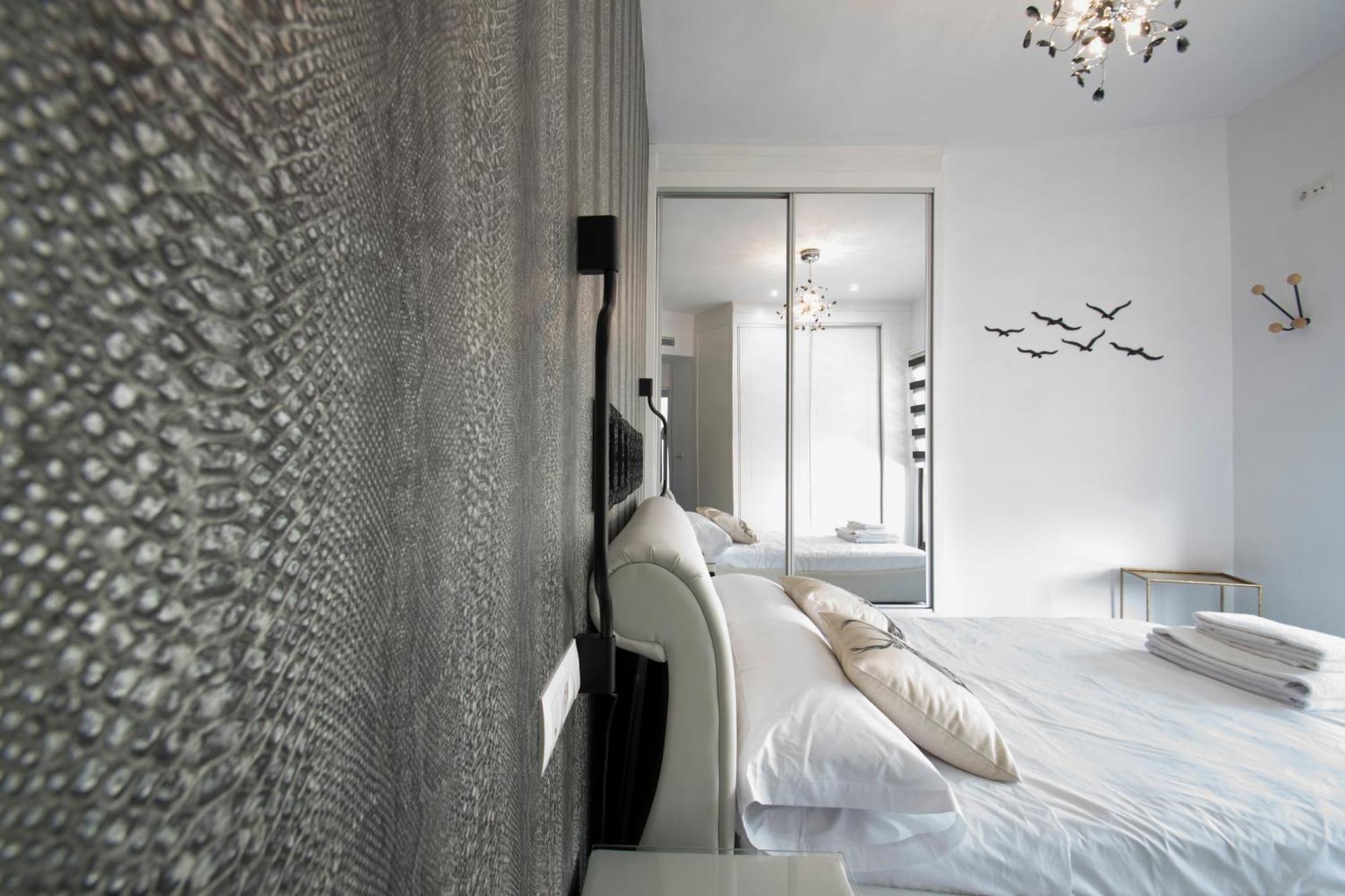 Apartamento Atico Real Suites Granada Bagian luar foto