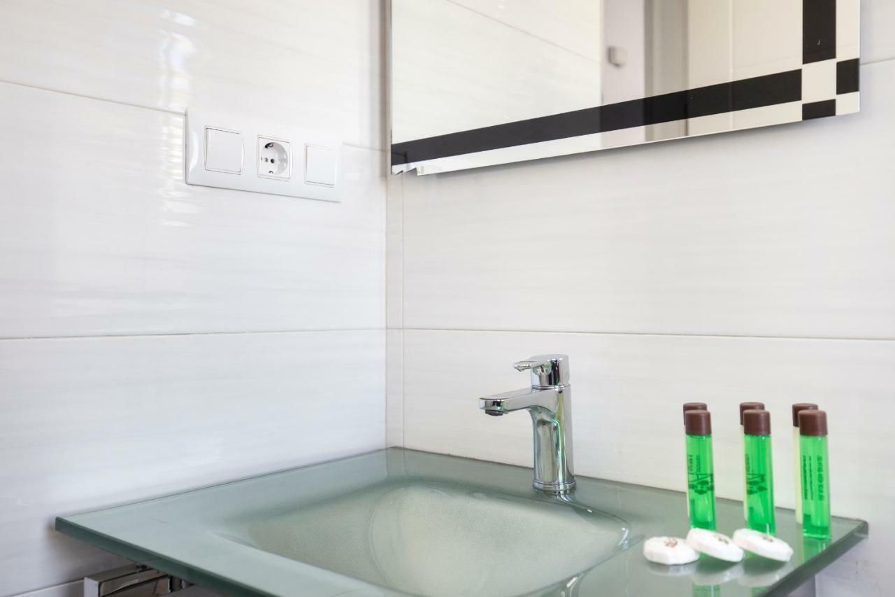 Apartamento Atico Real Suites Granada Bagian luar foto